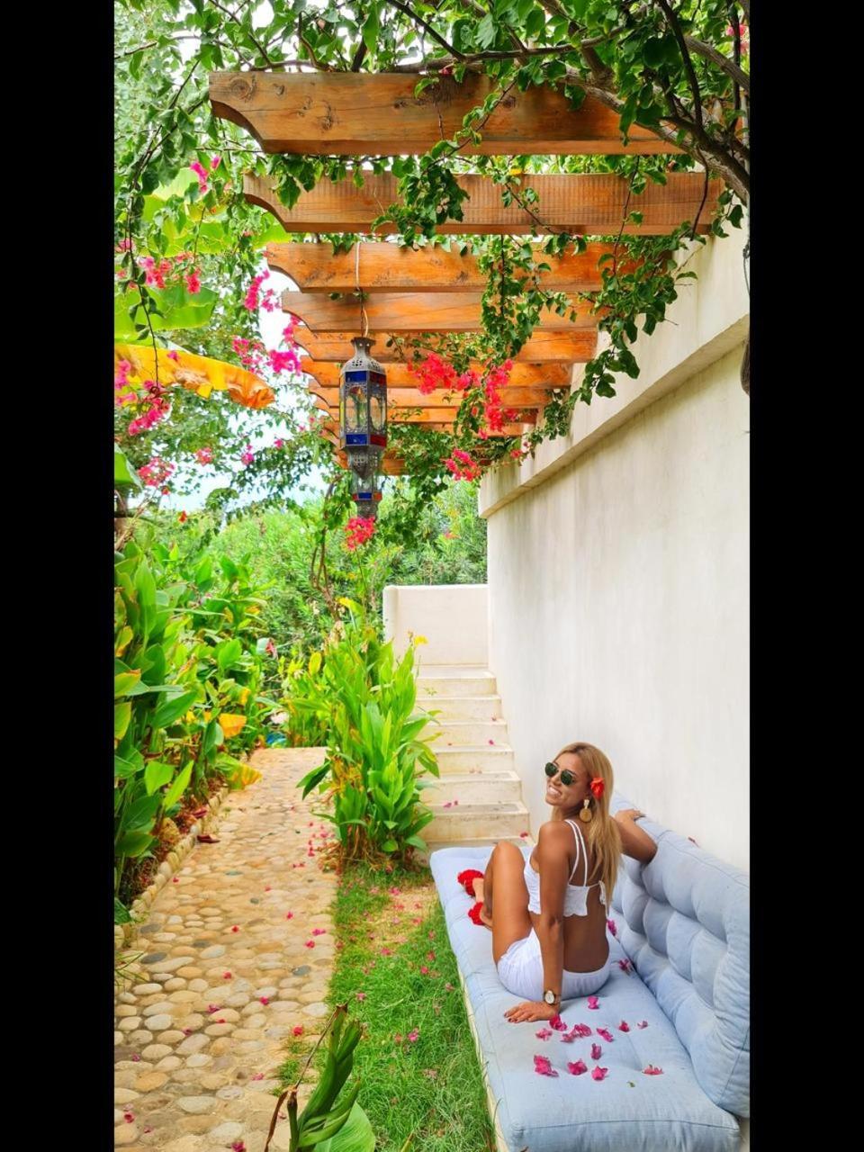 Jhotelresorts Damour Ngoại thất bức ảnh